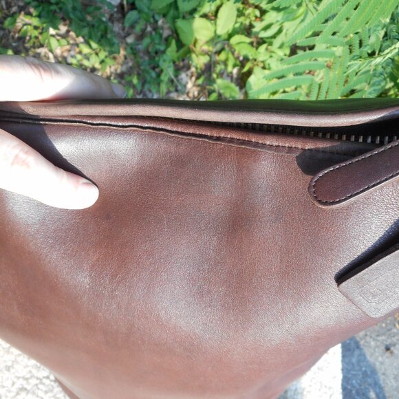 Vintage Coach GUC Duffle Sac 9085, in Mahogany - Picture 4 of 11